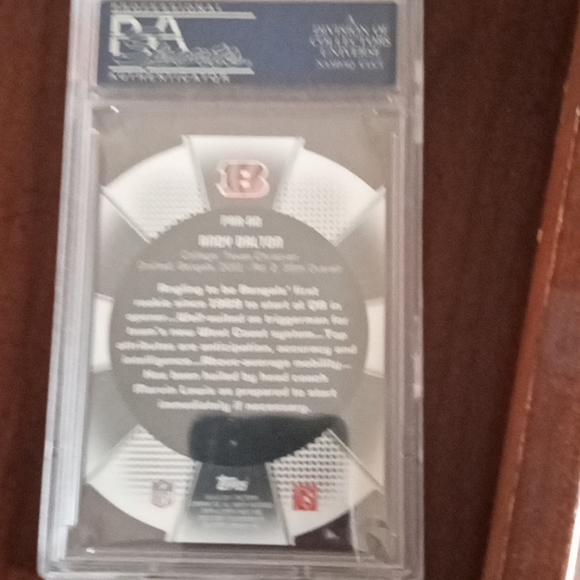 Andy Dalton 2011 Atomic Rookies - Picture 3 of 3